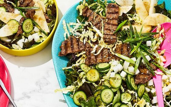 Bulgogi Smashed Burger Salad
